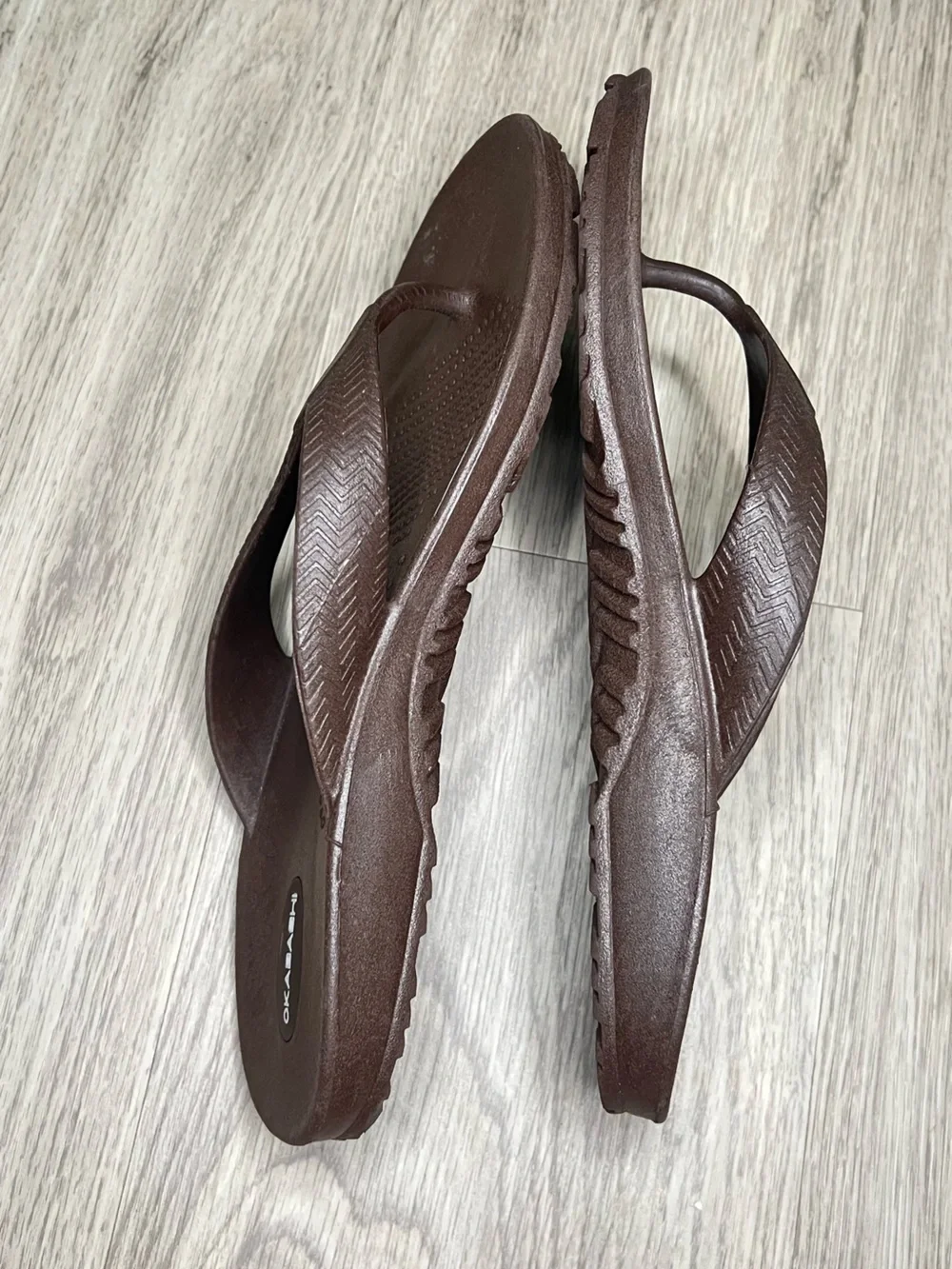 Okabashi flip flops men’s XL